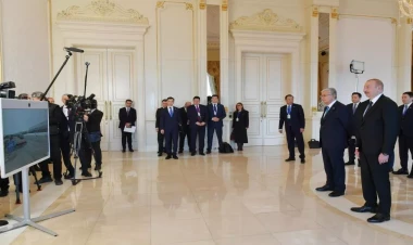 Azərbaycan və Qazaxıstan prezidentləri Çindən Bakıya konteyner qatarının gəlişini videobağlantı ilə izləyiblər - VİDEO - FOTO