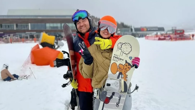 İlkin Həsəni həyat yoldaşı ilə istirahətdə... - FOTO