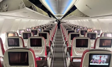 Pilotlar uçuş zamanı yuxuya getdilər - sərnişinlərin qorxulu anları