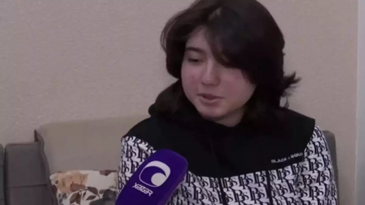 Aygün Bəylərin qızı anasının vəfatından sonra ilk dəfə... - VİDEO