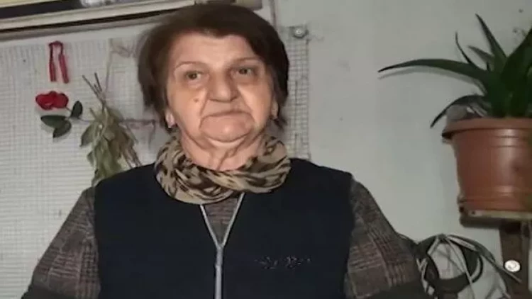 Yevlaxda 48 ildir elektrik işləyən qadın