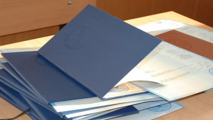 Daha 21 nəfərin diplomu tanınmadı