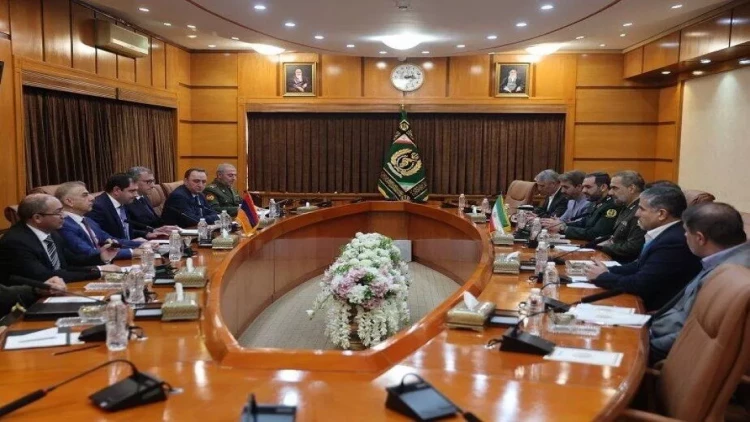 İran Ermənistana  xəbərdarlıq etdi