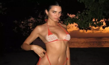 Kendall Cennerdən bikinili FOTO