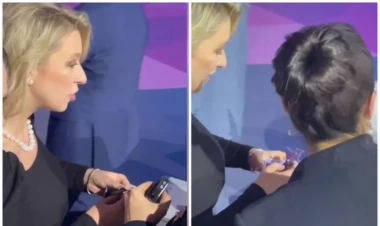 Zaxarova ona “Xarı Bülbül” nişanının verilməsindən danışdı