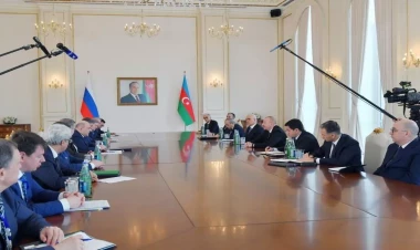 İlham Əliyevin Mixail Mişustin ilə görüşü olub - VİDEO - FOTO