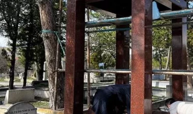 Rəsulzadənin məzarı ilə bağlı abadlaşdırılma işlərindən FOTOlar