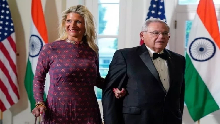 Ermənipərəst senatorla korrupsiya əlaqəsinə girmək istəyən biznesmen təqsirini etiraf edib