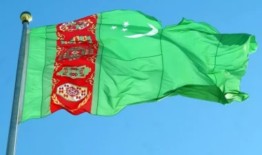 Aşqabad Avrasiya nəqliyyat marşrutlarının yaradılması üzərində işlədiyini açıqlayıb