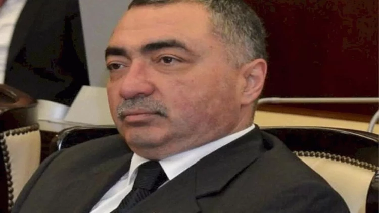 Deputat: Milli valyuta sabitdir, süni ajiotaj yaratmaq lazım deyil