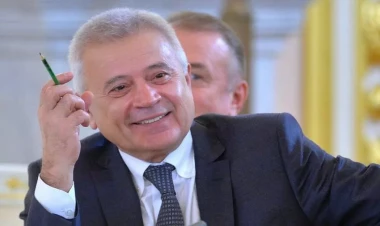 Vahid Ələkbərovun sərvəti 26 milyardı keçdi