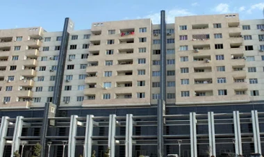 Bu yaşayış məntəqəsinə qəsəbə statusu verilir