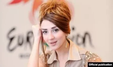 Səbinə Babayevanın konsertdə geyindiyi paltar müzakirələrə səbəb oldu - VİDEO