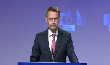 İkili siyasət yeridən Aİ-nin növbəti riyakarlığı