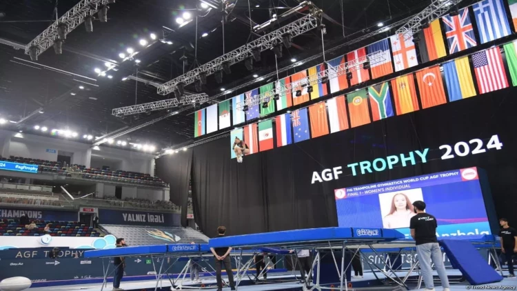 Batut gimnastikası və tamblinq üzrə Dünya Kubokunun final gününə start verilib - FOTO