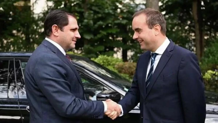 Ermənistan Fransadan silah almağa davam edəcək