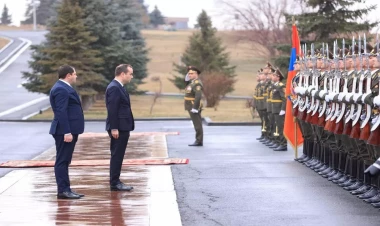 Ermənistan və Fransa müdafiə nazirləri İrəvanda görüşdü