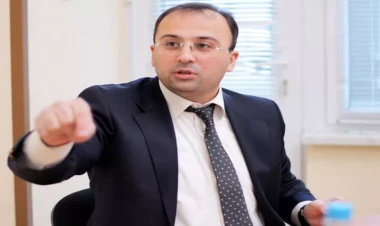 Araq içilən yerdə namaz qılmaq: “Kiminsə istirahətini pozmaq...”