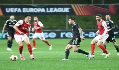 Tarixi oyununa bütün biletlər  satıldı