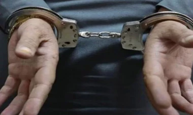 Cəlilabadda parkdan gül dibçəkləri oğurlayan şəxslər saxlanılıb - FOTO