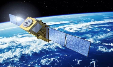 XƏBƏRDARLIQ: Bu gün iki tonluq peyk Yerə çırpılacaq - Hara düşəcəyi bilinmir