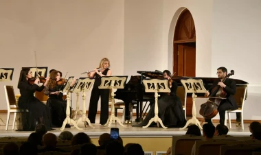 Bakıda ilk dəfə “Fərqli Bir Axşam” adlı konsert keçirilib - FOTO