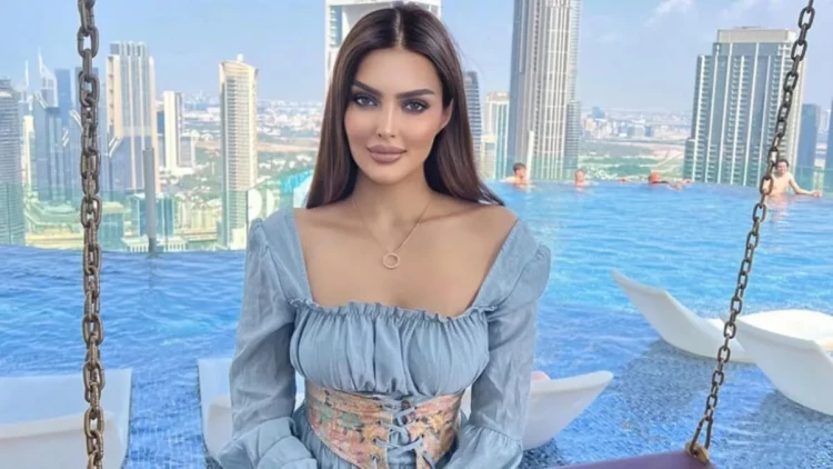 Səudiyyə Ərəbistanında İLK: Gözəllik yarışmasına göndərildi - FOTOlar