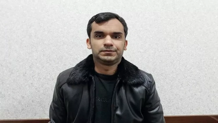 40 min manatdan artıq pulunu mənimişdi, saxlanıldı