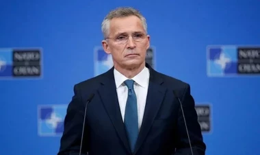 “Rusiya Navalnı ilə bağlı çox ciddi suallara cavab verməlidir”