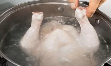 Həkimdən düzgün qaydada bişirilməmiş toyuq ətinin ziyanı barədə XƏBƏRDARLIQ