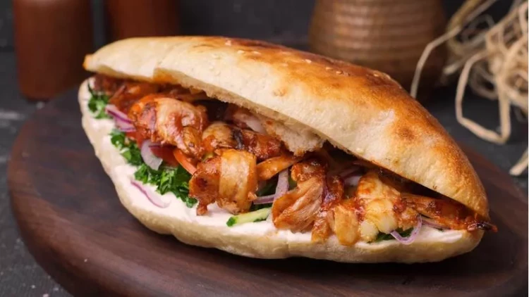 Şəmkirdə dönərdən zəhərlənən uşaqların SON VƏZİYYƏTİ - YENİLƏNİB