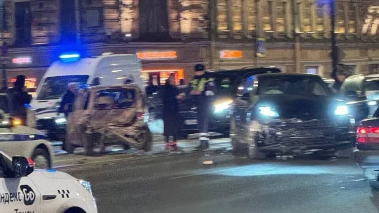 Qəza törədən ““Porsche”dəki xala