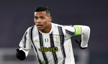 “Yuventus” müdafiəçisi ilə müqaviləni uzatmayacaq