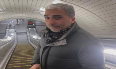 Əməkdar artist 21 ildən sonra ilk dəfə metroda - VİDEO