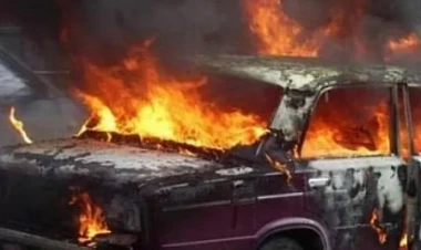 Goranboyda minik avtomobili yanıb