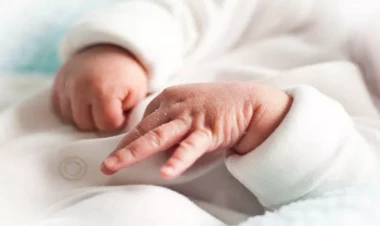 ŞOK HADİSƏ: Ana körpəsini beşik əvəzinə səhvən sobaya qoyub, külə döndərdi