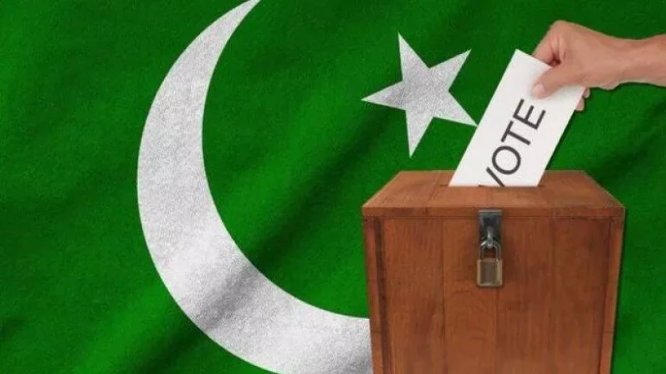 Pakistanda parlament seçkilərinin ilkin nəticələri açıqlandı