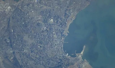 Rusiya kosmonavtı Beynəlxalq Kosmik Stansiyadan Bakının şəklini çəkib