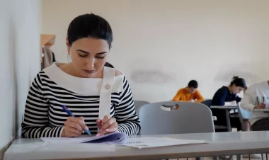Bu gün 20 minə yaxın bakalavr magistraturaya imtahan verib - YENİLƏNİB