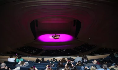 Dünyaşöhrətli Stiv Barakattın Heydər Əliyev Mərkəzində konserti olub - VİDEO - FOTOlar