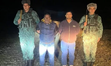 Hindistan vətəndaşları sərhəddə saxlanıldı