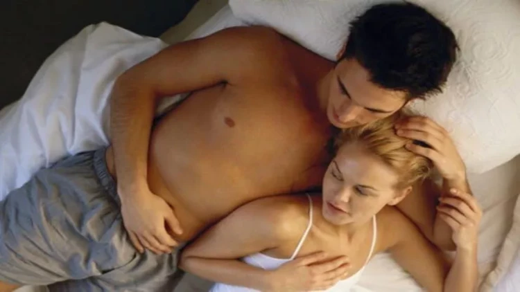 Cinsi əlaqə koronavirusdan qoruyurmuş...