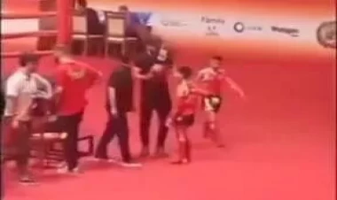 Məşqçi azyaşlı idmançısına ZORAKILIQ ETDİ - VİDEO