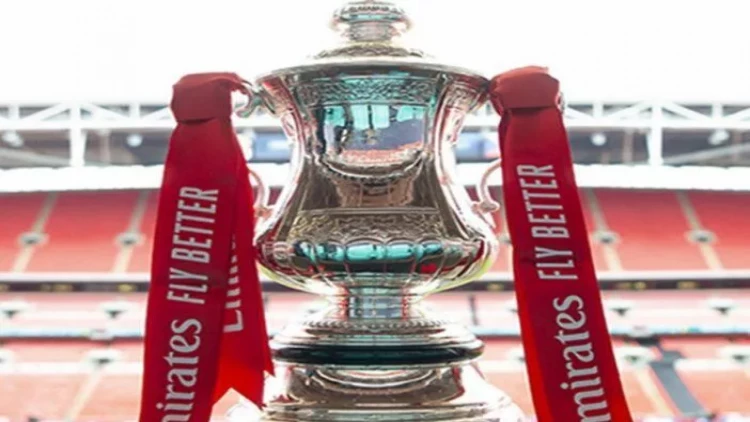 “Çelsi” 1/8 finalda