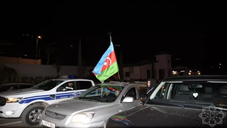 Laçında yürüş keçirilib - FOTOlar