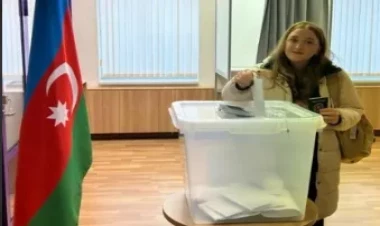 Estoniyadakı səfirliyimizdə səsvermə prosesində gənclər xüsusilə fəaldır - FOTO