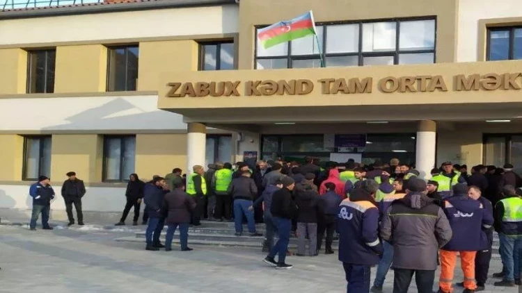 Laçında səsvermə başlayıb