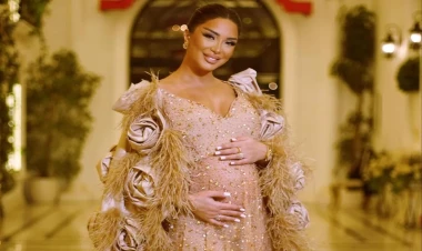 Ana olmağa hazırlaşan Çinarəyə qaynanası BAHALI ÜZÜK verdi - VİDEO