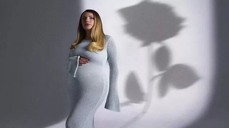 Ana olmağa hazırlaşan Eda Ecedən yeni - FOTOlar