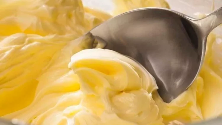 Bu qidaları QƏTİYYƏN YEMƏYİN - Ömrü qısaldırmış...